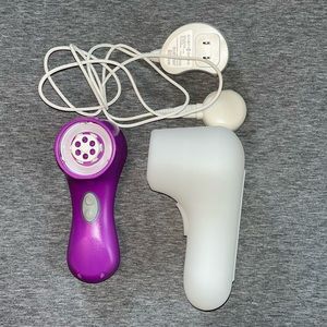 Clarisonic Mia 2 Purple Device, Charger, and Travel Case